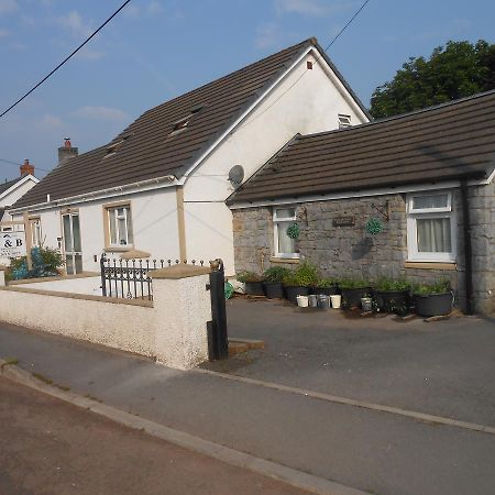Lletygwilym, Heol Dwr Bed & Breakfast Kidwelly Exterior foto